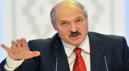 "Putin, torpaqları qaytar" - VİDEO