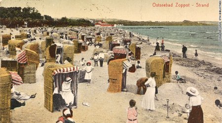 Check out these amazing vintage postcards - PHOTO