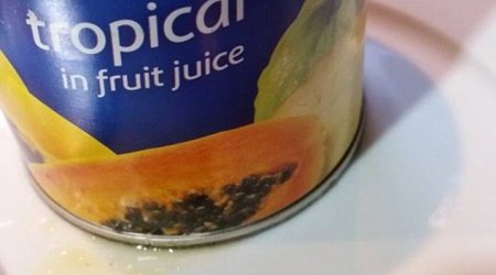 Mother stunned to find dead gecko in a can of fruit salad - PHOTO
