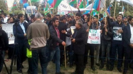 Azeri opposition rally in Baku demands president's resignation