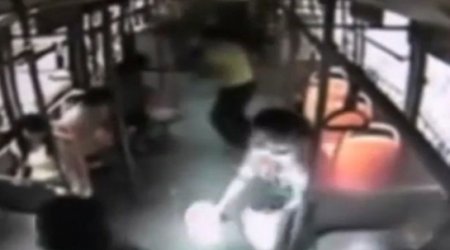 Mobile phone EXPLODES and bursts into flames in girl's hands - VIDEO