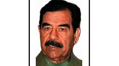 Deck of 52 Most-Wanted Iraqi playing cards given to soldiers - PHOTO