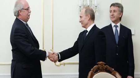 Putin: Rusiya həqiqi bir dostunu itirdi