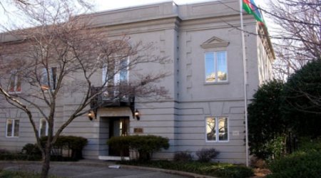 Azerbaijan hires veteran US political consultant