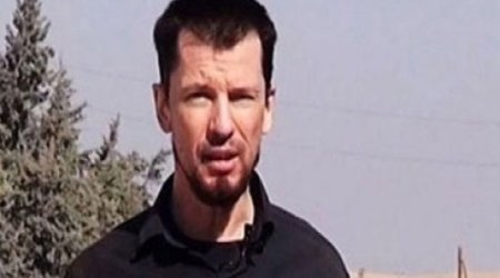 İŞİD girov jurnalistə reportaj hazırlatdı - VİDEO