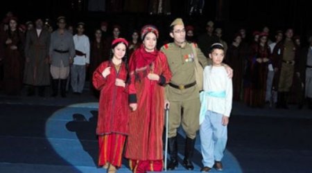 Türkmənistan prezidenti indi də dramaturq oldu - FOTOLAR