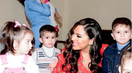 Leyla Əliyeva uşaqlarla