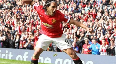 Van Gaal fears Premier League could be too physical for injured Falcao - VIDEO