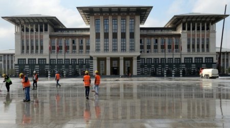 Erdogan presidential palace cost soars for Turkey