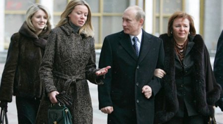 Xaricdə təhsil alan məmur övladları- FOTOLAR