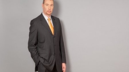 Oil will tumble to $70 says new 'bond king'