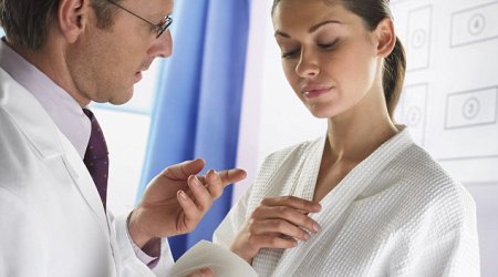 'Vacation breasts' could leave holidaymakers with two different cup sizes - PHOTO