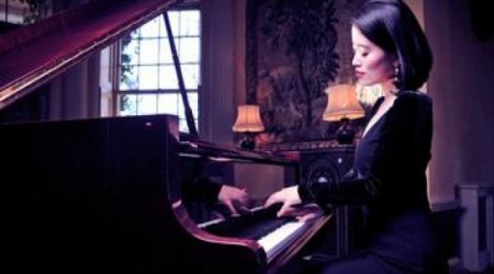 Prominent Japanese pianist gives concert in Baku