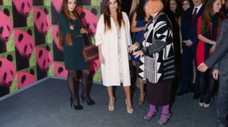 Birinci xanım sərgi açılışında - FOTOLAR