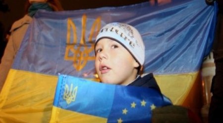 Ukraine blames IMF for halt to agreements with Europe