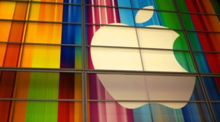 Apple buys Twitter data firm Topsy