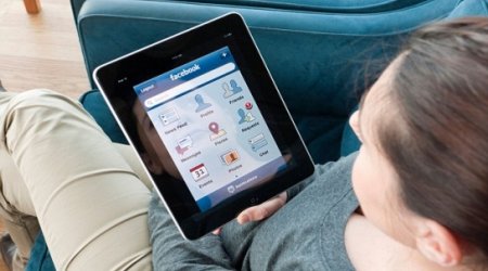 Happiness is resisting answering your mobile