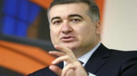 Azerbaijan piles up building blocks of democracy