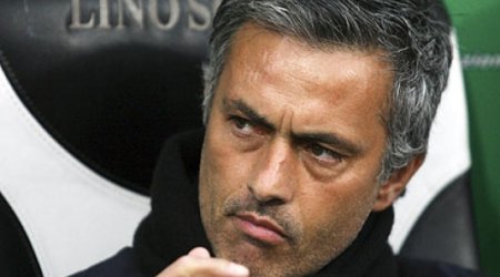 Mourinho hoping for 'King Didier' reunion