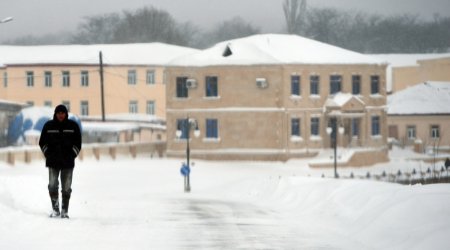 Azerbaijani cities in snow - Xizi - PHOTO
