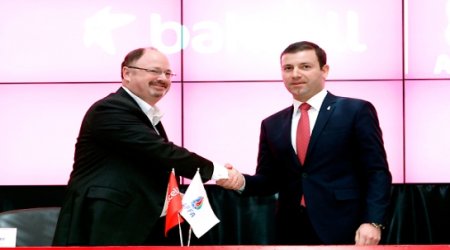 Bakcell becomes sponsor of Azerbaijani national football team - PHOTO