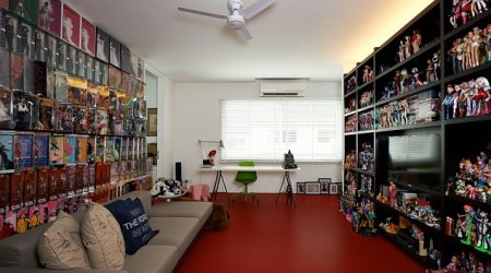 9,000 dolls at a cost of £250,000 - PHOTO