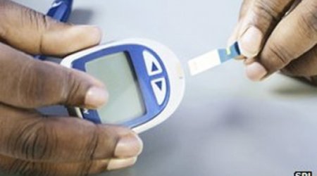 Small changes 'lower diabetes risk'