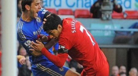 Luis Suarez bites Branislav Ivanovic