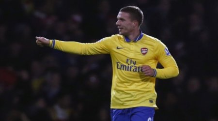 Arsenal tops EPL as Liverpool loses at City