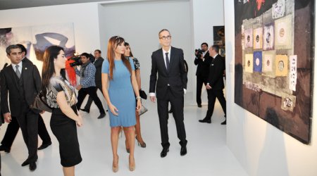 Fly to Baku art exhibition opens in Baku - PHOTO