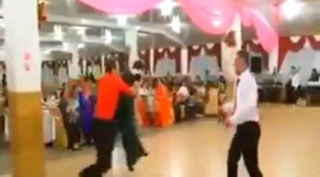 Odd incident on Azeri wedding - VIDEO