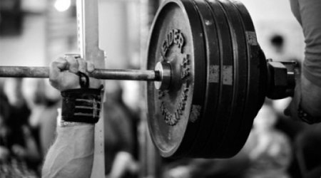 Azeri powerlifter to compete in Eastern European Championship