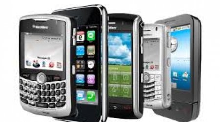 Smartphones banned inside Azeri parliament building