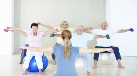 6 easy ways to strengthen your bones