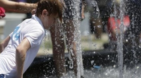 Heatwave halts Australian Open tennis matches