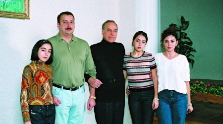 Leyla Aliyeva shares new family pictures - PHOTO