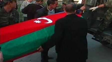 Azeri army officer shot dead by Armenian fire