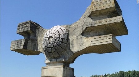 The world's ugliest monuments - PHOTO