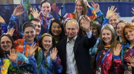 Olympians urge Russia to reconsider 'gay propaganda' laws