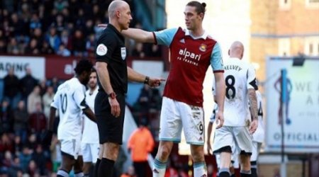 West Ham to make new appeal over Carroll red card