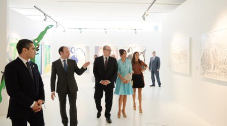 Azerbaijan`s First Lady meets Prince Albert II of Monaco PHOTO