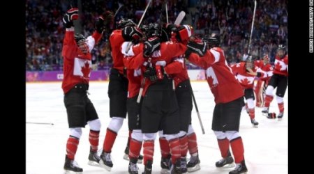 Canada breaks U.S. hearts with golden goal in women's ice hockey