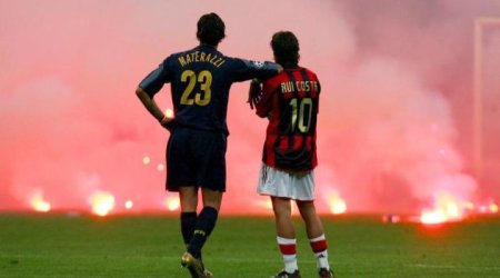 Most Powerful Photographs in the History of Football - PHOTO