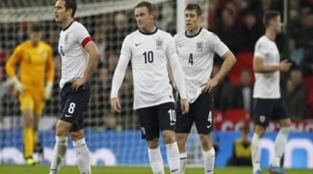 Paper Round: England to ditch traditional kit at World Cup