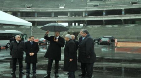 Aliyev visits Olympics Stadium under construction in Baku