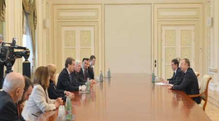 AJC delegation meets Azeri president, foreign minister In Baku