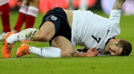 Jack Wilshere: Arsenal & England midfielder out for six weeks