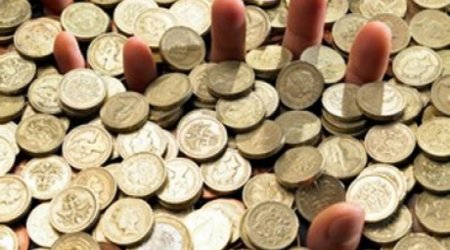 Azerbaijan worried about Russia, Kazakh FX impact- c.bank official