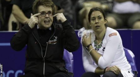 Billie Jean King: Nobody ever asks us women to coach