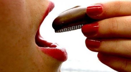 Chocolate could PREVENT obesity